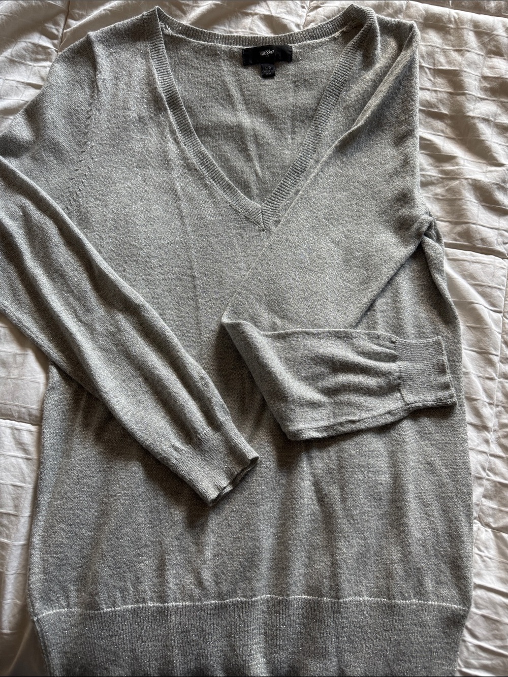 Mossimo Supply Co. Light Gray V-Neck Sweater
